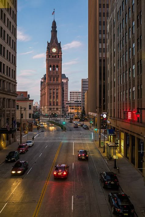 City Hall (Downtown MKE Pin of the Day, 10/20/2014). Honeymoon Destinations In The Us, Milwaukee Photography, Milwaukee Downtown, Milwaukee City, Marquette University, Wisconsin Travel, Milwaukee Wisconsin, Bay View, Milwaukee Wi