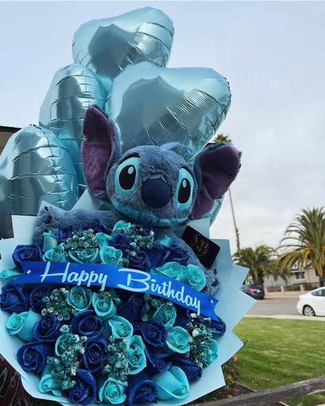 Stitch Birthday Presents, Inside Out Bouquet, Lilo And Stitch Flower Bouquet, Stitch Birthday Gifts, Stitch Quinceanera Theme, Stitch Gift Basket, Stitch Flower Bouquet, Stitch Bouquet, Ribbon Rose Bouquets