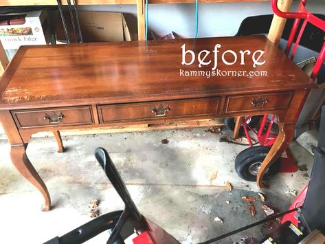 Kammy's Korner: Console Table Makeover {Upcycle A Purse Strap!} Florida Apartment, Refurbished Desk, Bookcase Makeover, Fine Antique Furniture, Painted Bedroom Furniture, Store Furniture, Thrift Store Furniture, Refinished Furniture, Desk Makeover