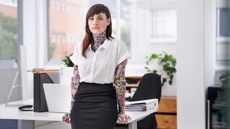 Tattoos In The Workplace, Healthcare Jobs, Tattoo People, Her Office, Face Tattoos, Healthy People, Dress Codes, White Shirt, Business Women