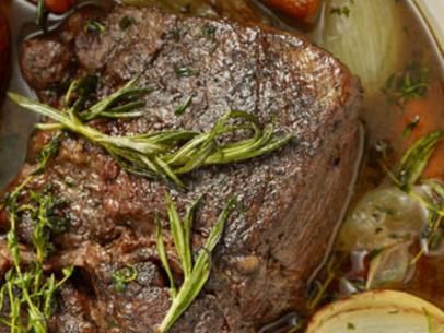 Perfect Pot Roast Flavorful Pot Roast, Pot Roast Easy, Dutch Oven Pot Roast, Perfect Pot Roast, Chuck Roast Recipes, Adobo Recipe, Beef Pot Roast, Slow Cooker Roast, Beef Chuck Roast