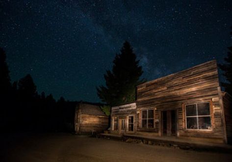 We're lucky to have such a beautiful place to explore to learn more about our past -- even if it's the creepiest ghost town in Montana! Ghost Towns Of America, Creepy History, Abandoned Place, Abandoned Theme Parks, Abandoned Town, Road Trip Places, Creepy Ghost, Ghost Town, Glacier National Park