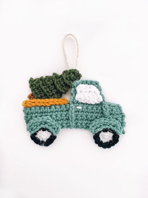 6 Fun and Easy Crochet Christmas Ornament Patterns - Welcome Crochet Red Truck Ornament, Diy Ornaments Crochet, Flat Crochet Christmas Ornaments, Cute Crochet Ornaments, Crochet Animal Ornaments, Christmas Tree Crochet Applique, Crochet Applique Christmas, Easy Crochet Christmas Projects, Christmas Decorations Crochet Free