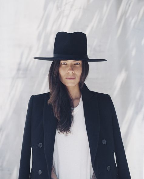 Stetson’s New Collaboration Is a Cowboy Hat You Can Wear in the City Monroe Hat, Tasya Van Ree, City Slickers, Stetson Hat, Head Scarf Styles, The Cowboy, Black Women Fashion, Cow Boy, Outfits With Hats