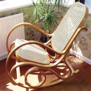 ROCKING CHAIR BLANC Cane Rocking Chair, Spool Chair, Bentwood Rocking Chair, Baby Rocking Chair, Rattan Rocking Chair, Chair Design Wooden, Rocking Chair Nursery, Nursing Chair, Nursery Inspiration