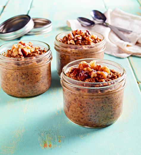 Gingerbread Overnight Oats - Official Site for Celebrity Chef Devin Alexander Oatmeal For Diabetics, Healthy Oatmeal Recipes, Breakfast Smoothie Bowl, Healthy Recipes For Diabetics, Overnight Oats Healthy, Food Hub, Breakfast Drink, Healthy Oatmeal, Overnight Oats Recipe