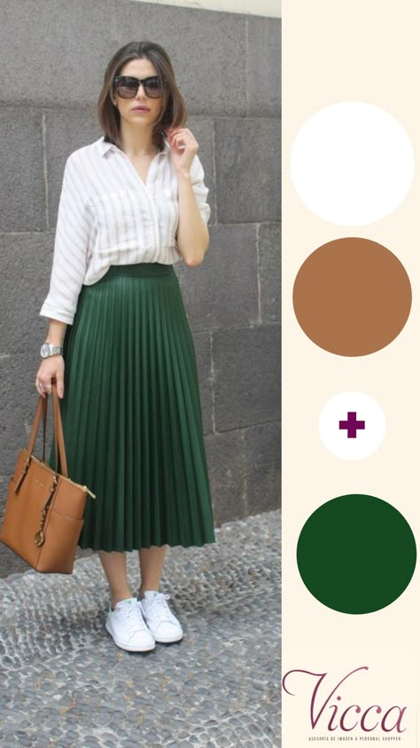 Green Pleated Skirt, Colour Combinations Fashion, Color Combos Outfit, Color Blocking Outfits, Color Combinations For Clothes, Stylish Work Outfits, Easy Trendy Outfits, Modest Fashion Outfits, Casual Work Outfits