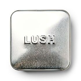 Product Holder, Lush Shampoo Bar, Lush Shampoo, Lush Store, Tin Packaging, Easy Swaps, Lush Bath, Lush Products, Lush Cosmetics