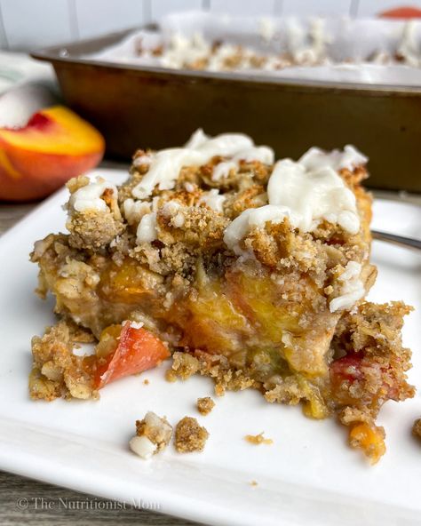 PROTEIN PEACH CRISP - Nutritionist Mom Sugar Free Icing, Peach Filling, Pumpkin Chip, Peach Crumble, Protein Baking, Protein Bread, Peach Crisp, Oat Crumble, Juicy Peach