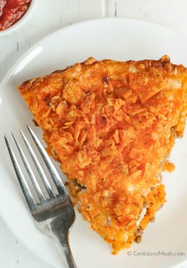 Dorito Pie Recipe, Recipe With Doritos, Dorito Pie, Doritos Recipes, Taco Pie Recipes, Doritos Taco, Taco Pie, Crescent Roll Recipes, Easy Casserole Recipes