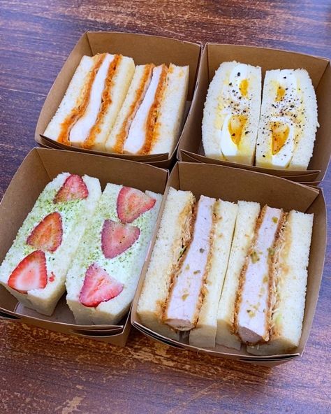 Japanese Sandwich Aesthetic, Japanese Sando, Japanese Sandwiches, Japanese Sandwich, Brunch Time, Cute Baking, Food Travel, Sandwich Recipes, Diy Food Recipes