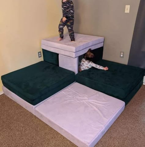 Nugget Obstacle Course, Two Nugget Builds, 2 Nugget Builds, Three Nugget Builds, Nugget Couch Builds, Nugget Couch Slide, 1 Nugget Couch Ideas, Play Couch Builds, Nugget Comfort