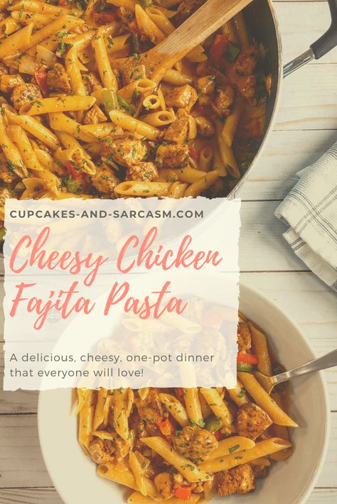 Cheesy Chicken Fajita Pasta, Cheesy Fajita Pasta, Fajita Pasta Recipe, Chicken Fajita Pasta, Spicy Pasta, Cooked Chicken Recipes, Favorite Pasta Recipes, One Pot Dinner, Cheesy Chicken