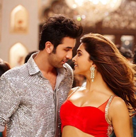 ♥ Deepika Padukone Movies, Ranbir Kapoor Deepika Padukone, Brown Kid, Dipika Padukone, Bollywood Memes, Deepika Padukone Style, Love Is When, Movie Moments, Bollywood Couples