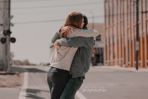 Natt Wolf, Quentin Jacobsen, Margo Roth Spiegelman, Margo Roth, Green Header, Paper Towns, John Green, Couple Photos, Film