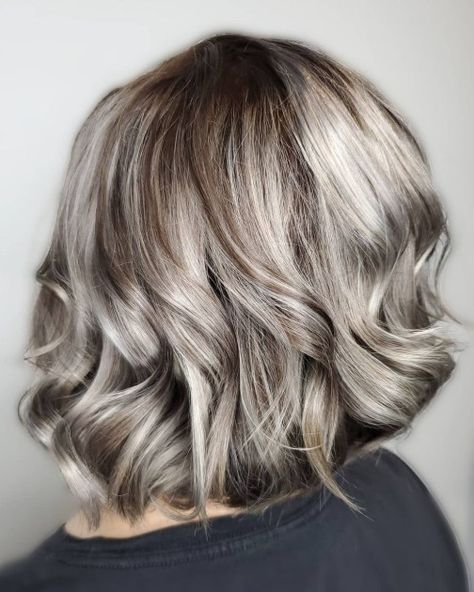 Silver Hair with Lowlights and Shadow Roots Transitioning To Gray Hair, Natural White Hair, Ash Grey Hair, Shadow Roots, Blue Grey Hair, Dark Grey Hair, Grey Hair Care, Grey Hair Dye, Hair 101