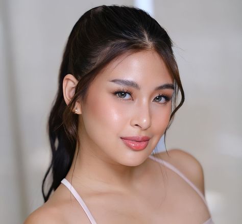 own pin - myseixc Gabbi Garcia Port, Gabi Garcia, Brp Port Rpw Icon, Random Port, Gabbi Garcia, Soft Makeup Looks, Soft Makeup, Hottest Celebrities, Girl Face