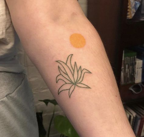 Agave Plant Tattoo Ideas, Agave Plant Tattoo Simple, Yucca Plant Tattoo, Agave Plant Tattoo, Agave Tattoo, Arizona Tattoo, Bestie Tattoos, Sunset Tattoos, Bestie Tattoo