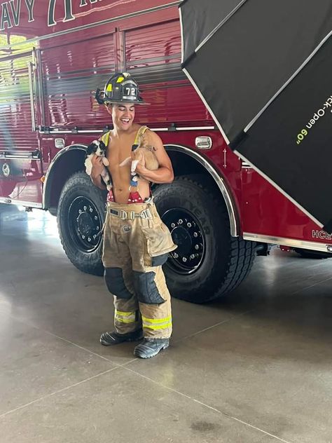 Hot Man Halloween Costume, Fireman Costume Mens, Firemen Halloween Costume, Firefighter Costume Man, Blonde Guy Halloween Costume, Men’s Halloween Costumes Aesthetic, Hot Guy Costumes, Hot Costumes For Guys, Guy Halloween Costumes Aesthetic