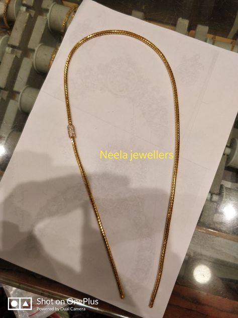 Nanthadu Designs Gold Latest, Moggapu Design, Nanthadu Designs Gold, Thalibottu Designs, Thalli Chain Designs Gold, Mogappu Chain Designs, Diamond Mugappu, Thaali Design, Thali Designs