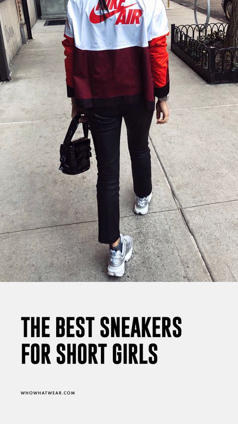 The best sneakers for short girls Shoes For Short Girls, Sweats And Sneakers Outfits, Sneakers For Petite Women, Sneakers For Women Outfit, Shoes For Short Women, Outfits For Short Girls, Outfit For Short Women, Chunky Shoes Outfit, Outfits Short Women