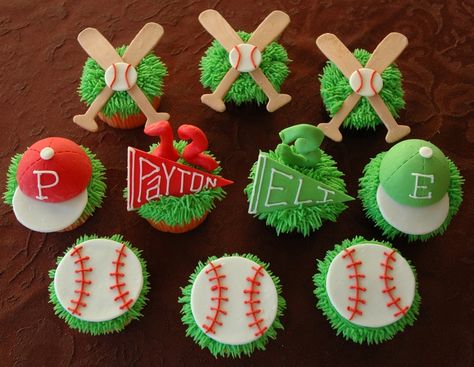 Baseball Decorations, Baseball Cupcakes, Baseball Theme Birthday, School Birthday Party, Baseball Theme Party, Cupcakes Ideas, Sister And Brother, Baseball Birthday Party, Baseball Party