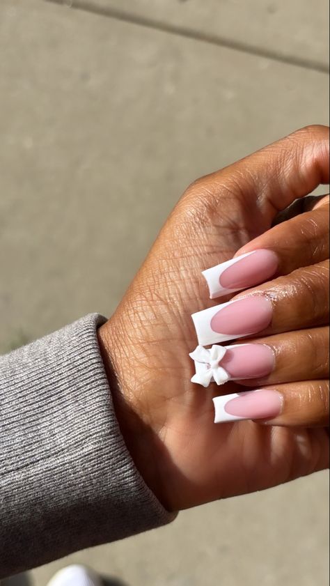 french tips White French Tip Inspo Nails, White French Tips With Bow, White French Tip Nails With Bow, White Nails With Bow, White On White French Tip Nails, White French Tips With Design, French Tip With Bow, White On White French, Light Pink French Tip