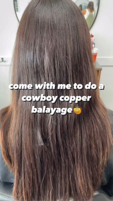 Beauty Launchpad on Instagram: "A Cowboy Copper Balayage from @hollyydoeshair 🤠🍂 —— How I do a teasylight balayage 🤠 ✔️I prepped with @lorealpro metal detox before to neutralize metals in your hair before to reduce breakage! ✔️Start in the back so when those are done processing, it’s easier to remove. ✔️Two sections on the side and one across the middle for a bricklay placement ✔️Weave and tease and sandwich foils for better lift, so there’s not creases. ✔️Root, gloss, & tone after Brunette To Cowboy Copper, Cowboy Copper Hair Balayage, Cowboy Copper Balayage Brunette, Brunette To Copper Hair Before And After, Copper Cowboy Hair, Cowboy Copper Balayage, Cowboy Copper Hair Brunette, Copper Balayage Brunette, Cowboy Copper Hair