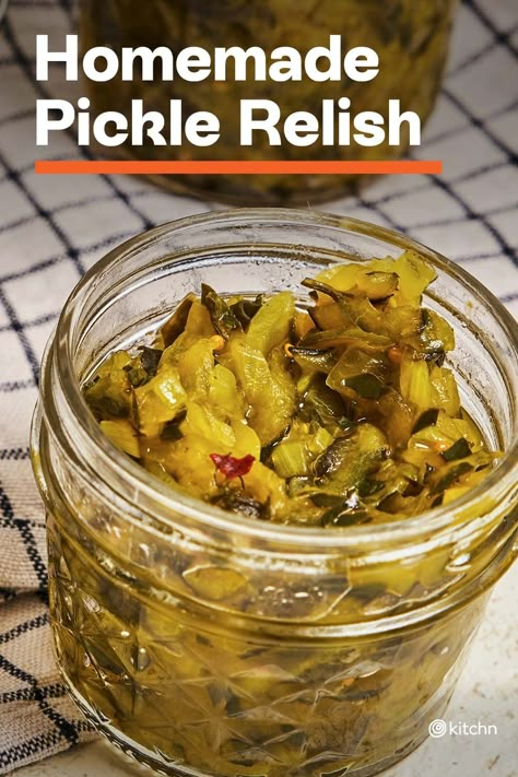 Red And Green Pepper Relish, Picadilly Relish Recipes, Homemade Relish From Pickles, Homemade Relish From Cucumbers, Picalily Relish, Bodega Food, Hamburger Relish Recipe, Homemade Pickle Relish, Homemade Relish