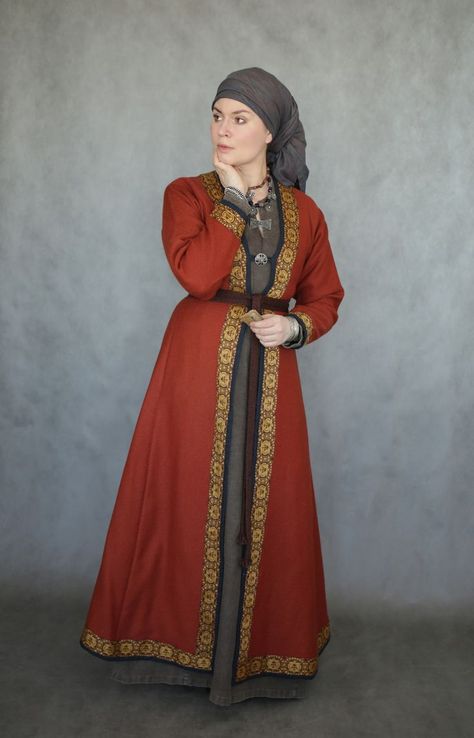 13th Century Clothing, Russian Traditional Dress, Anglo Saxon Clothing, Hungarian Clothing, Nomad Clothing, Norse Clothing, Slavic Clothing, Viking Garb, Aged Clothing