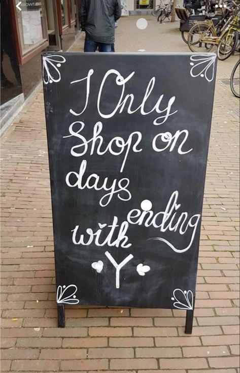 Cute Boutique Sign Ideas, Small Business Chalkboard Signs, Boutique Signs Ideas, Sidewalk Sign Ideas, Store Sign Ideas, Boutique Chalkboard Signs, Boutique Signs Ideas Store Fronts, Chalkboard Display, Business Chalkboard