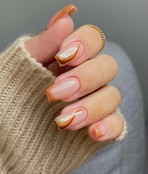 30 Fabulous Swirl Nail Designs So Easy To Copy Swirl Nail Designs, Minimal Manicure, Nail 2022, Nail Winter, Swirl Nail, Nail Fall, French Tip Manicure, Matte Pink Nails, Swirl Nails