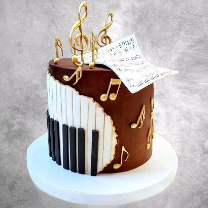 Cake Music Design, Fondant Piano, Piano Birthday Cake, Music Birthday Cakes, Microphone Cake, Piano Cake, Music Themed Cakes, Piano Cakes, Music Cakes