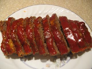 Kid Friendly Meatloaf Brown Sugar Meatloaf Glaze, Meatloaf Glaze Recipe, Brown Sugar Meatloaf, Meatloaf Glaze, Meatloaf Dinner, Brown Recipe, Best Meatloaf, Easy Meatloaf, Loaf Recipes