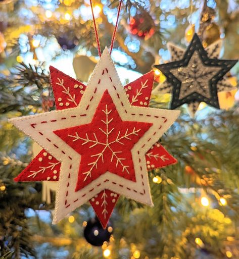 Christmas Star PDF Pattern: Scandi and Folk Art Inspired Felt - Etsy Felt Sewing, Felt Ornaments Patterns, Felt Crafts Christmas, Felt Christmas Decorations, Wall Hanging Crafts, Christmas Ornament Pattern, Felt Decorations, Felt Christmas Ornaments, Christmas Ornament Crafts