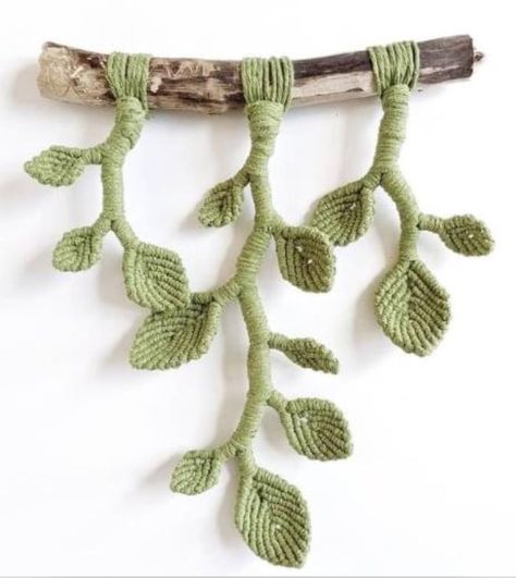 Macrame Tulip, Woodland Macrame, Macrame Mushroom, Macrame Baby Room, Simpul Makrame, Macrame Baby, Plant Crafts, Macrame Knots Pattern, Macrame Wall Hanging Patterns