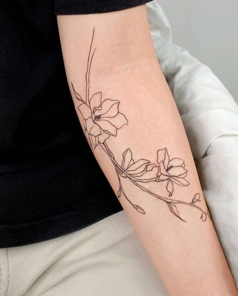 Bali 2023, Japanese Wisteria, Tattoo Modern, Lillies Tattoo, Magnolia Tattoo, On Tattoo, Orchid Tattoo, Small Forearm Tattoos, Inner Forearm