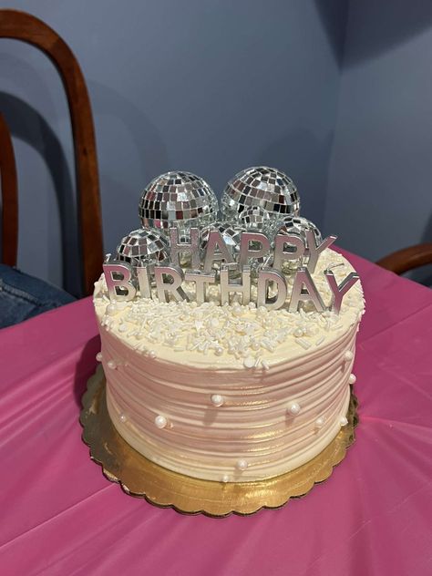 Sweet 13 Birthday Cake Ideas, Disco Theme Party Activities, 18th Birthday Cake Disco, 18th Birthday Party Cake Ideas, 18th Birthday Party Snacks, Birthday Cake With Disco Ball, Disco Birthday Party Food, Disco Ball Cake Topper, Mirrorball Birthday Cake