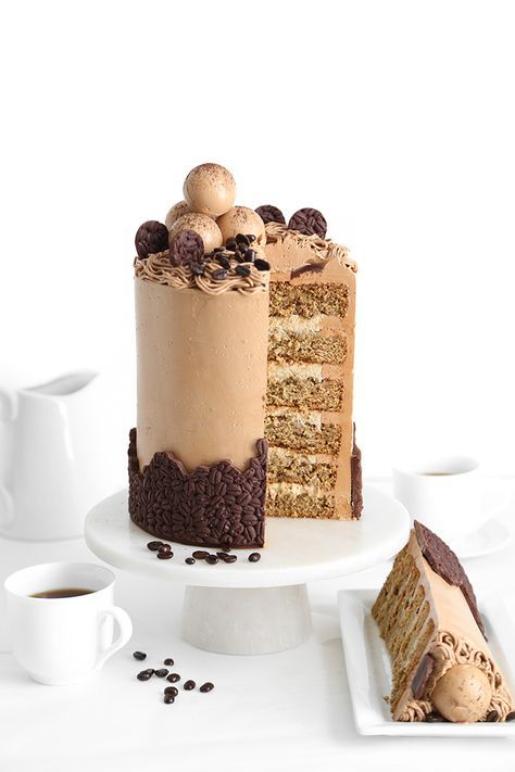 Chocolate And Vanilla Tiered Cake, Coffee Flavored Cake, Booze Cakes, Chocolate Mocha Cake, Chocolate Espresso Cake, Espresso Cake, French Buttercream, Mocha Cake, Meringue Cake