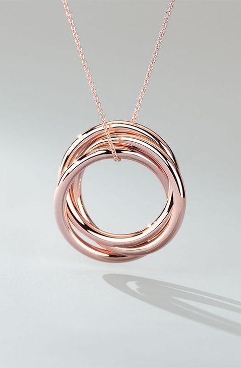 Rose gold is having a moment! It’s time to fall in love with this beautiful blush-colored jewelry from Blue Nile. Blue Nile, Rose Gold Jewelry, Stunning Jewellery, Rose Gold Necklace, Dainty Jewelry, Pandora Jewelry, Jewelry Diy, A Rose, Jewellery Display