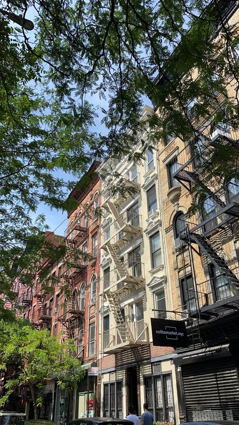 House In New York, New York Soho Aesthetic, New York 2023, Nyc In Summer, New York Manhattan, Summer In New York, City Street, Soho Nyc Aesthetic, Soho New York