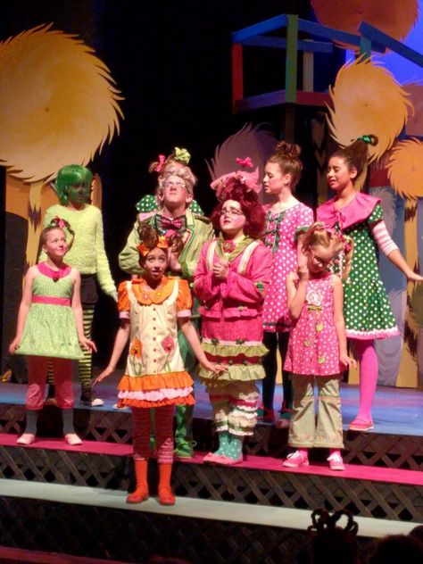 Whoville cast b Dr Seuss Whoville Costumes, Suessical Jr Costumes, Who From Whoville Costume, Grinch Float, Whoville Characters, Grinch Christmas Cards, Grinch Play, Christmas Character Costumes, Whoville Costumes