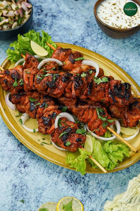 Tandoori Chicken Tikka, Onion Salad Recipe, Ramzan Recipes, Ramzan Recipe, New Chicken Recipes, Tikka Recipe, Healthy Potato Recipes, Skewer Recipes, Onion Salad