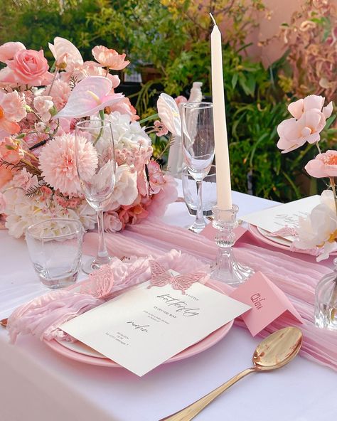 Slide to see butterflies flutter, bringing joy with their whimsical flight, a delightful sight at the butterfly themed baby shower tablescape created by us 🦋 👉 DMs to sprinkle some magic on your next event! #eventdecor #babyshower #picnictable #tablescape #babyshowerideas Paris Theme Baby Shower Ideas, Tea Party Themed Baby Shower Ideas, Table Setting Baby Shower, Baby Shower Floral Theme, Baby Shower Butterfly Theme, Butterfly Baby Shower Ideas, Birthday Tablescape, Butterfly Baby Shower Cake, Paris Baby Shower Theme