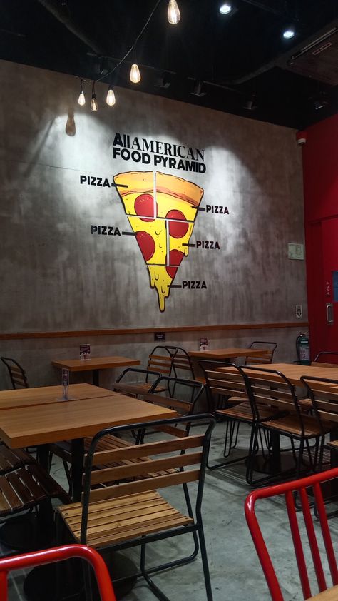 Pizza Restaurant Design Interior Ideas, Pop Art Cafe, Fast Food Interior Design, Fast Food Interior, Pizzeria Logo, Pizza Hut Restaurant, Food Interior Design, Pizza Store, Pizzeria Design