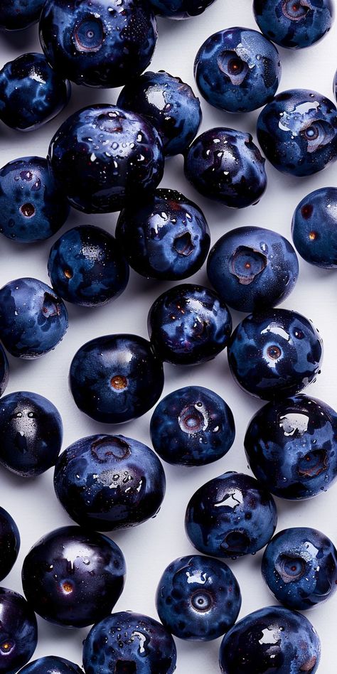 Aesthetic Blueberry, Blue Cafe, Fruit Wallpaper, Fruit Photography, Food Wallpaper, Cute Wallpaper For Phone, Wallpaper For Your Phone, Apple Wallpaper, Cute Backgrounds