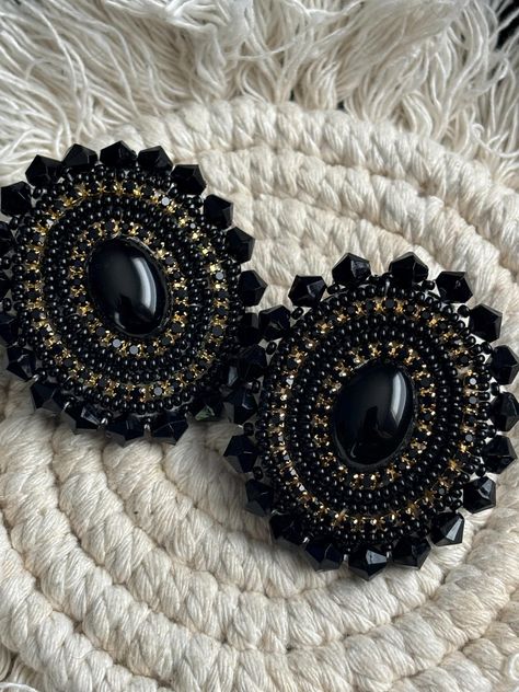 Native American Regalia, Beaded Earrings Native, Black Onyx Stone, Gold Line, Bead Embroidery Jewelry, Beaded Earrings Patterns, Embroidery Jewelry, Rhinestone Bead, Onyx Stone