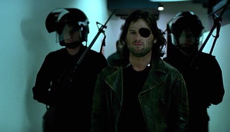 Snake Plissken, New York Movie, Escape From New York, Retro Scifi, Gallows Humor, Where Eagles Dare, Jiu Jitsu Training, Girl Film, Kurt Russell