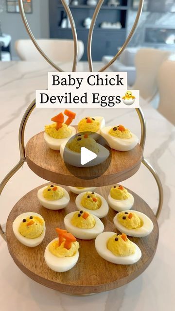 Linda | Home Inspo| Easy Recipes & DIYs | Fun finds | Baby chick deviled eggs are the cutest addition to your Easter spread. 🐣 

Recipe-
• 10-12 hard-boiled eggs
• 1/4 cup + 2 tablespo... | Instagram Baby Chick Deviled Eggs, Chick Deviled Eggs, Deviled Egg Chicks, Easter Food, Holiday Snacks, Baby Chick, Pickle Juice, Instagram Baby, Egg Holder