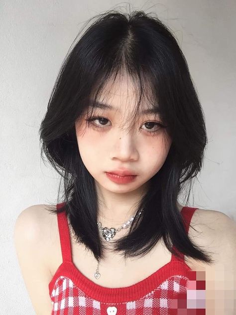 Kpop Short Hair, 2022 Short Hair, Hairstyle Ideas Easy, Short Grunge Hair, Hair Style Korea, Hair Inspiration Long, Asian Short Hair, Hair Inspiration Short, Hairstyles For Layered Hair